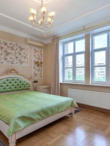 Олеся Гончара вул., 26