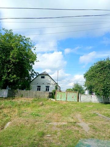 Терміново Продам хату з городом