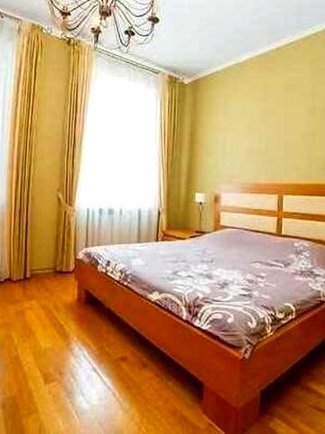 Продаж трьохкім. квартири. 5/7 пов. Індив. опал. Новобуд. Центр. №4592