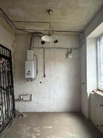 Без% У продажу 3 к. квартира вул. Коновальця 27 Печерський р-н Центр