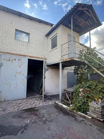 Будинок,Шевченківський,Військбуд,можно під шиномонтаж