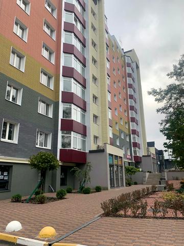 Олександра Саєнка вул., (Будинок)