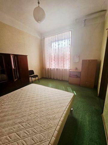 Аренда гостинки в центре, метро Бекетова, ул. Чигирина