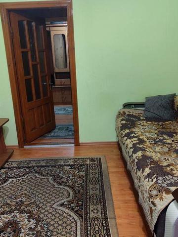 Оренда 4-кім. квартири, у центрі м.Надвірна