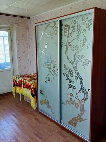 Продам однокімнатну квартиру на Інгульці