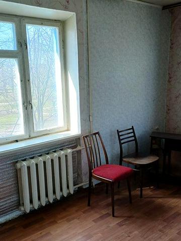 Продам однокімнатну квартиру на Інгульці