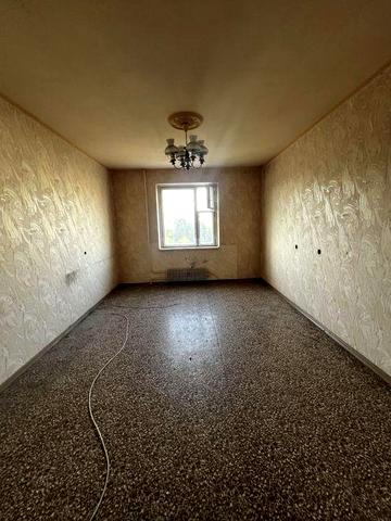 Сдается 4- х комн. квартира Осипенковский пустая