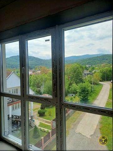 Продається квартира комфорт класу у Західному куротному місті Свалява. ЖК ARENA HILLS