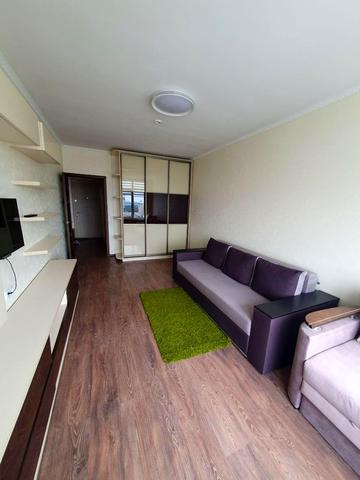 Ованеса Туманяна вул., 3