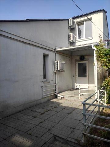 Продаж частини будинка, працюємо по Державних програмах