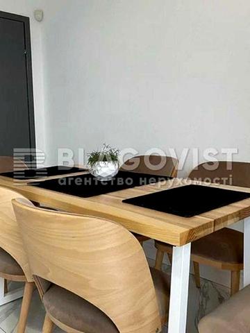 Продаж, 3к квартира, з ремонтом, сталінка, Шулявка