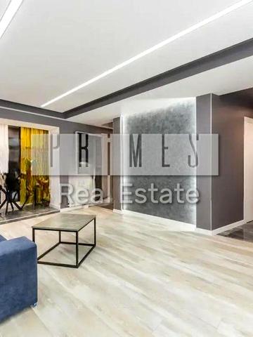 Продаж 2к квартира 57м2 Печерськ Лесі Українки 14