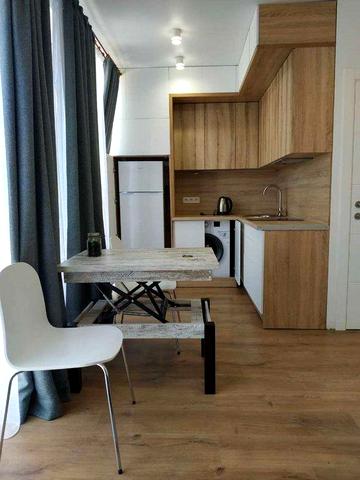 Оренда квартири, Індустріальна/НАУ ,24 кв м .Без коміссії !