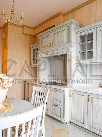 Продаж / Квартира / 57 м2 / ЖК Сонячна брама / Голосіївський район ЖК Сонячна брама