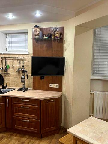 Продам власну 3-кімн. кв-ру на пр. Миру 19 ЖК Миру 19