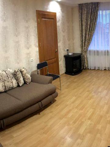 Чудова 2к.квартира біля природи,Закарпаття,поруч ринок,Поляна.Подобово