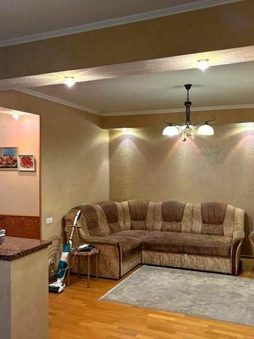 БЕЗ КОМИССИИ! Аренда 3-к квартиры на Днепровской набережной 25!