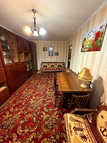 Здам 2 кімнатну квартиру район 700 річчя