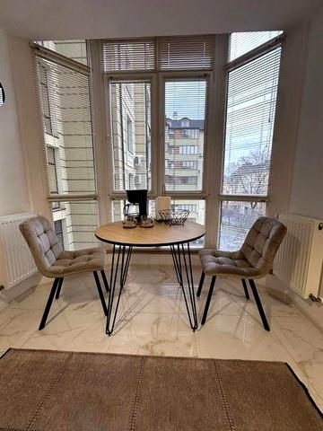 Оренда затишної 1 км квартири в центрі міста