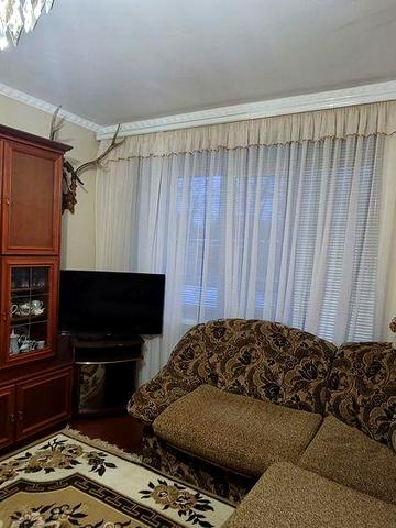 Продам 3х кімнатну чешку,поліклініка.