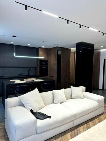 Пекарська вул., 30