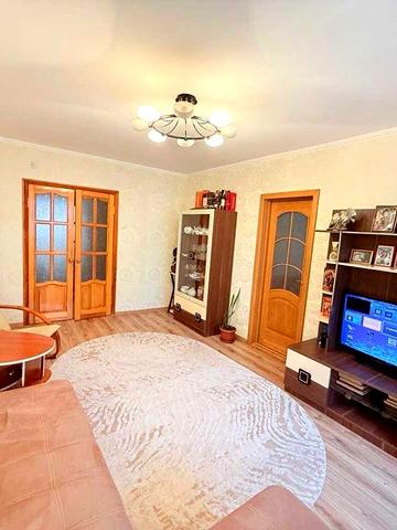 Без комісії! 4 к. квартира вул. Каштанова, 8Б ( Троєщина )