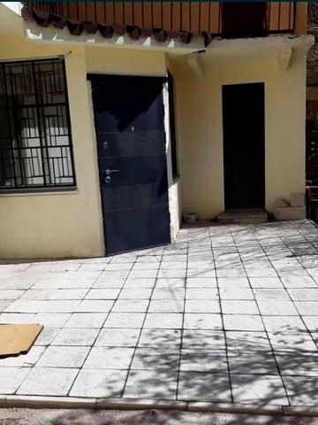 Продаж 1-кім. Кв-ри по вул. Лева ( центр) 1/3ц, 37 м/кв, окремий вхід.