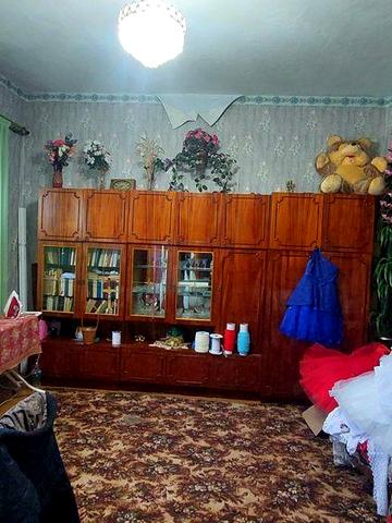 Продам 2-кімнатну квартиру. Вул.Покровська,28