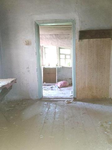 Сдам дом под ремонт с участком в Полтавской области