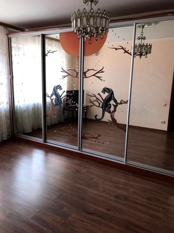 Вишняківська вул., 5