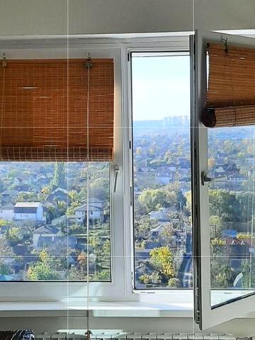 1 к. Ващенка,5  16/25 , Осокорки, ліфти завжди працюють ЖК молодіжний квартал