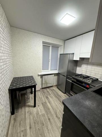 Здається 1к квартира біля лікарні Ацинус