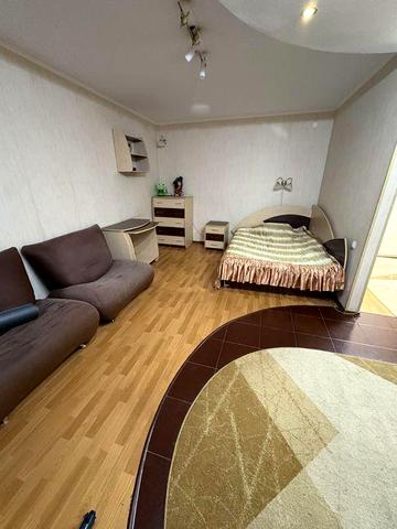 Оренда 1-к квартири 4-й поверх Центр вул Соборна