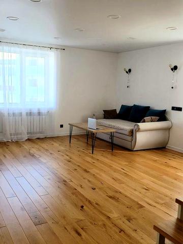 Квартира 4 кімнати парк Нац. Відродження