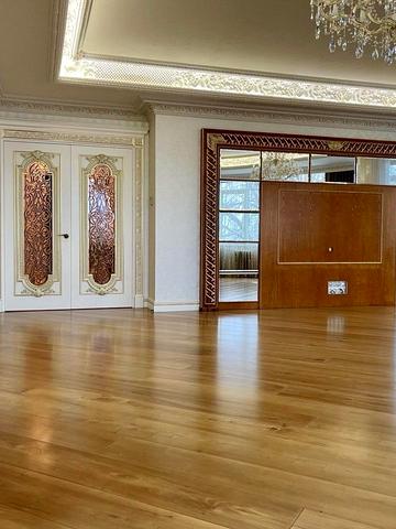 Івана Мазепи вул. (Січневого Повстання), 11-Б