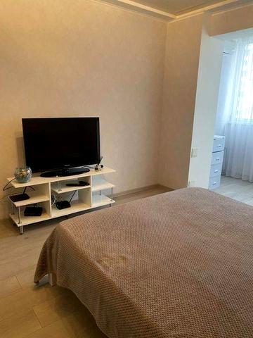 Оренда квартири  м. Позняки 12  хв.