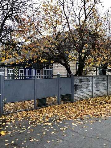 Продаж 4к Дім Космонавтів вулиця