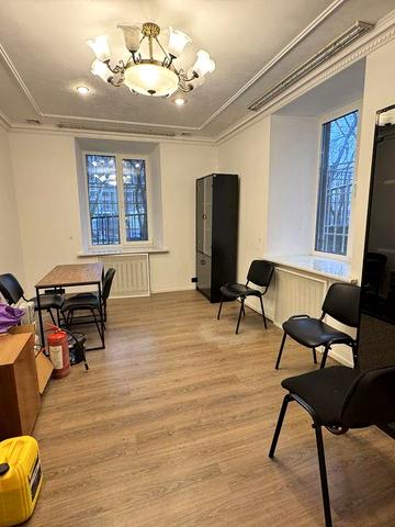 Продаж квартири вул. Грушевського 34/1