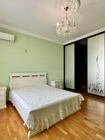 Здам 2-к вул.Руданського 3а