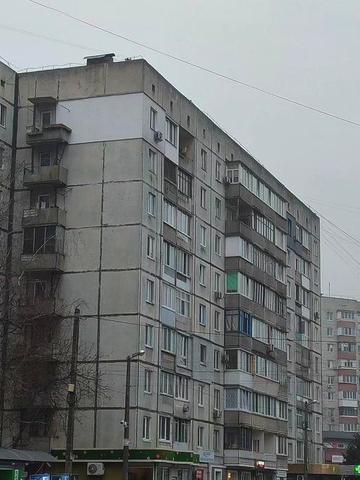 Продам 1-кімнатну квартиру в м Обухів, р-н Школа