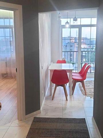 Здам 1-к квартиру з євроремонтом, меблями та побут.технікою