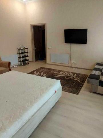 Оренда однокімнатної квартири , Старокозацька, 78