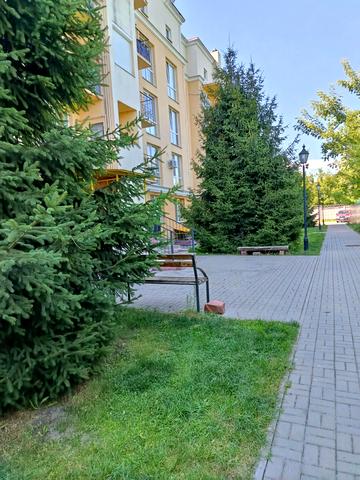 Печерська вул., 24