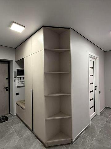 Нова 2/х кім Перша здача, близько до Дружби