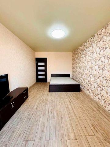 Продаж 3 кімн Урлівська 20