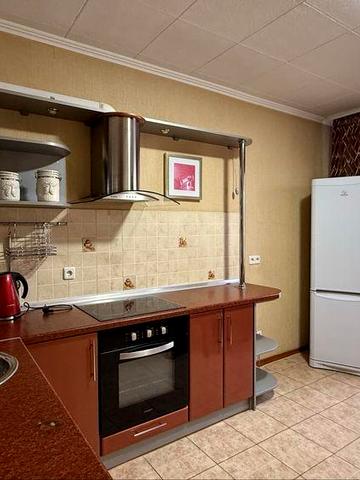 Дарницький рн. Позняки , вул. Драгоманова 14а