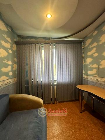 Добровольського проспект (Володимира Великого), 151/5, Пересипський район, Одеса, Одеська область 38900 USD