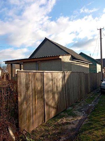 Продам дачний будинок