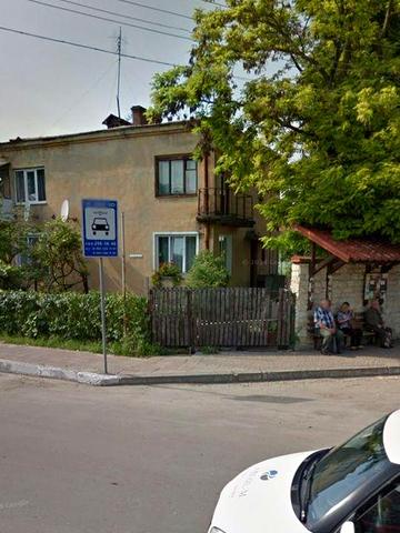 Продаж 1 кім.кв , 27 м2 ,  Винники , центр