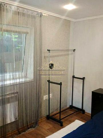 Луговська вул.